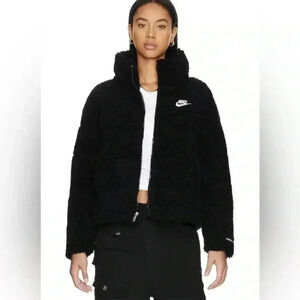 Nike Therma-FIT City Series Women's Synthetic Fill High-Pile Fleece Jacket coat